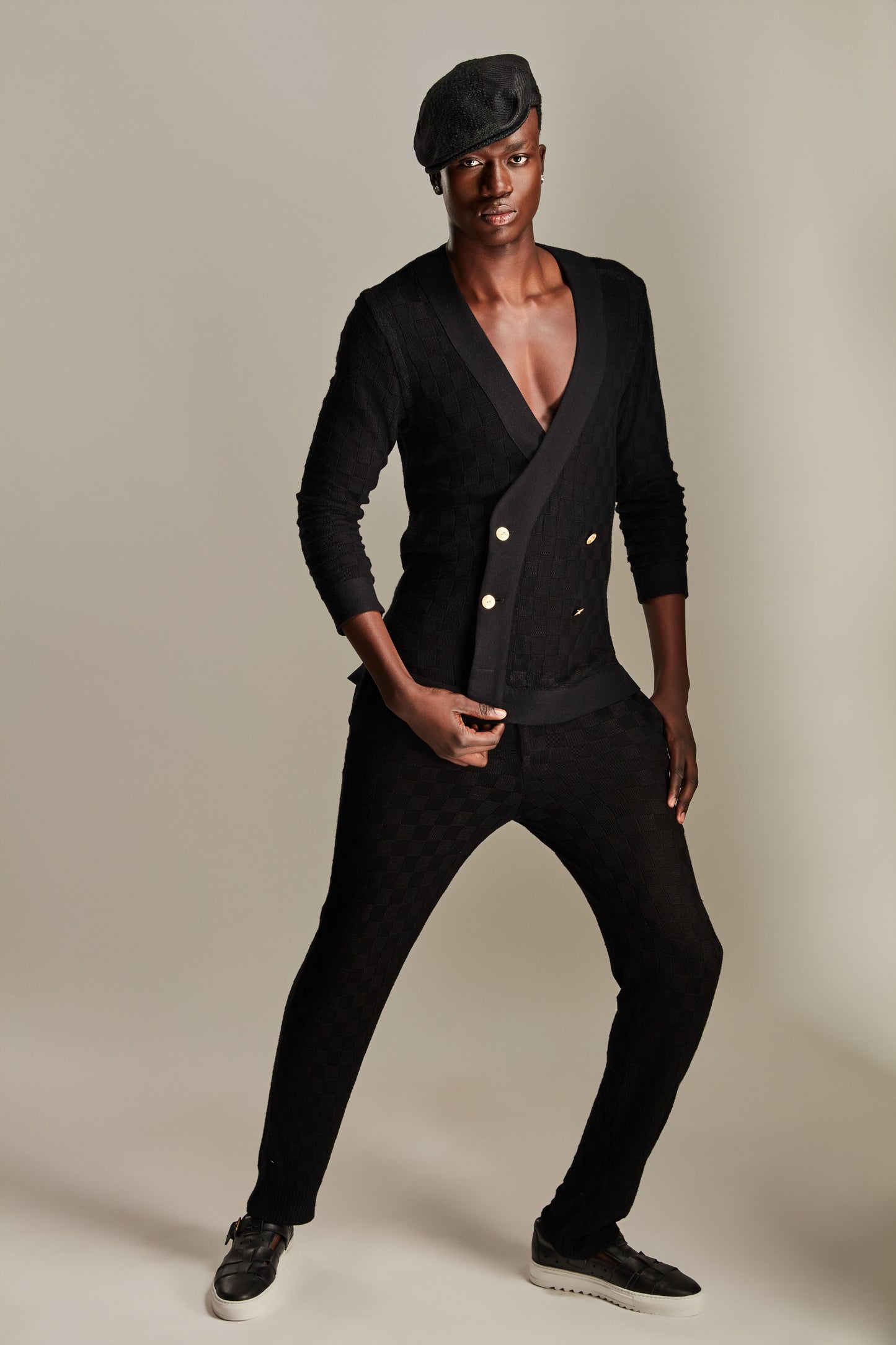 The EBONY ELEGANCE SET