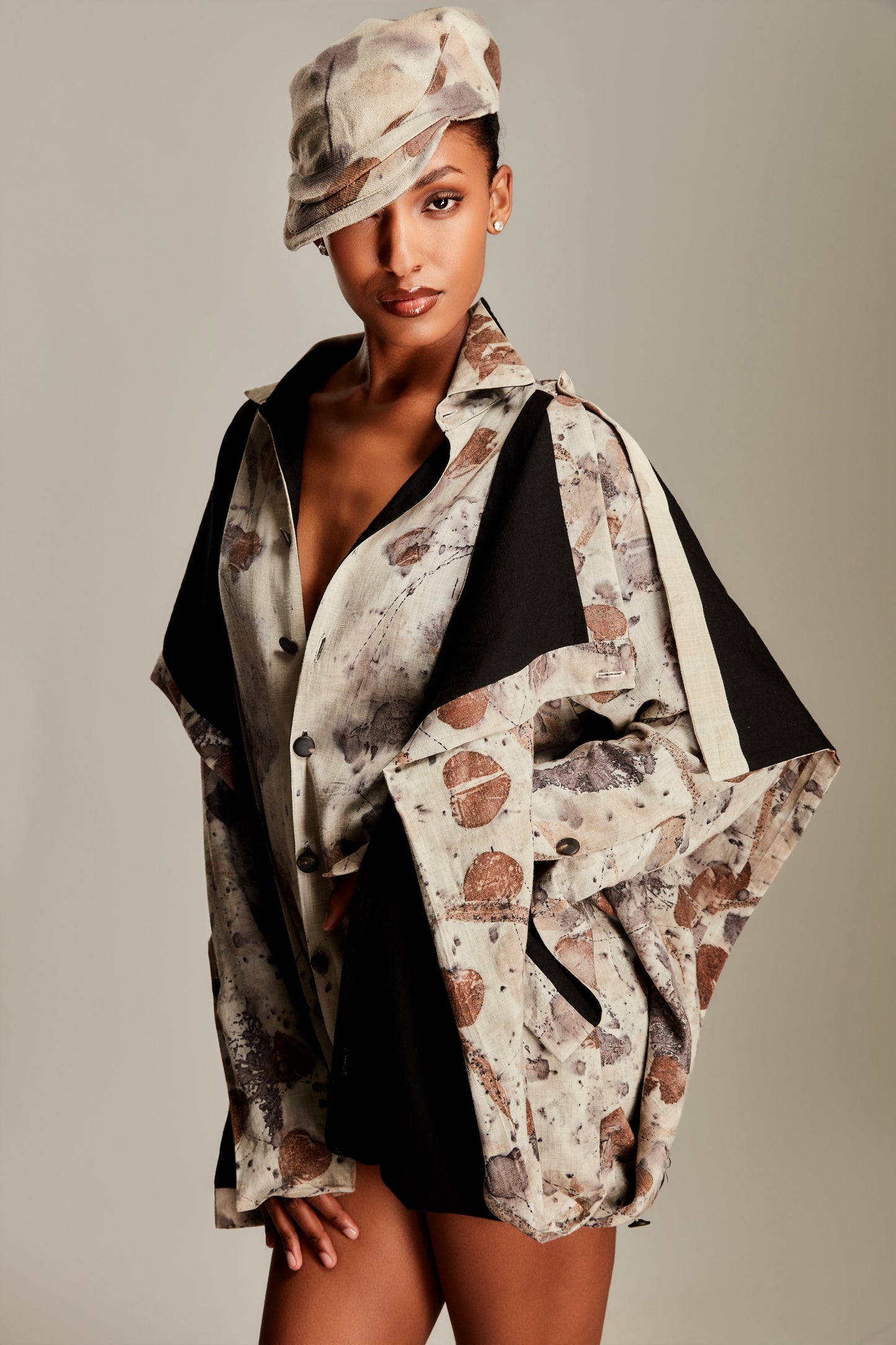 The LOTUS SUMMER COAT